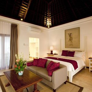Avillion Villa Cinta @Sanur, Bali